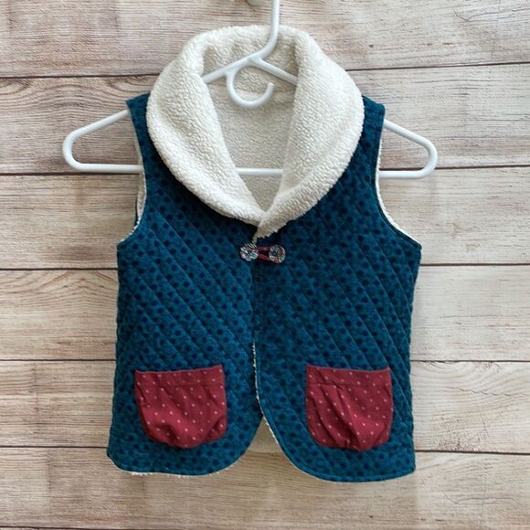 MATILDA JANE REVERSIBLE VEST - Picture 2 of 10